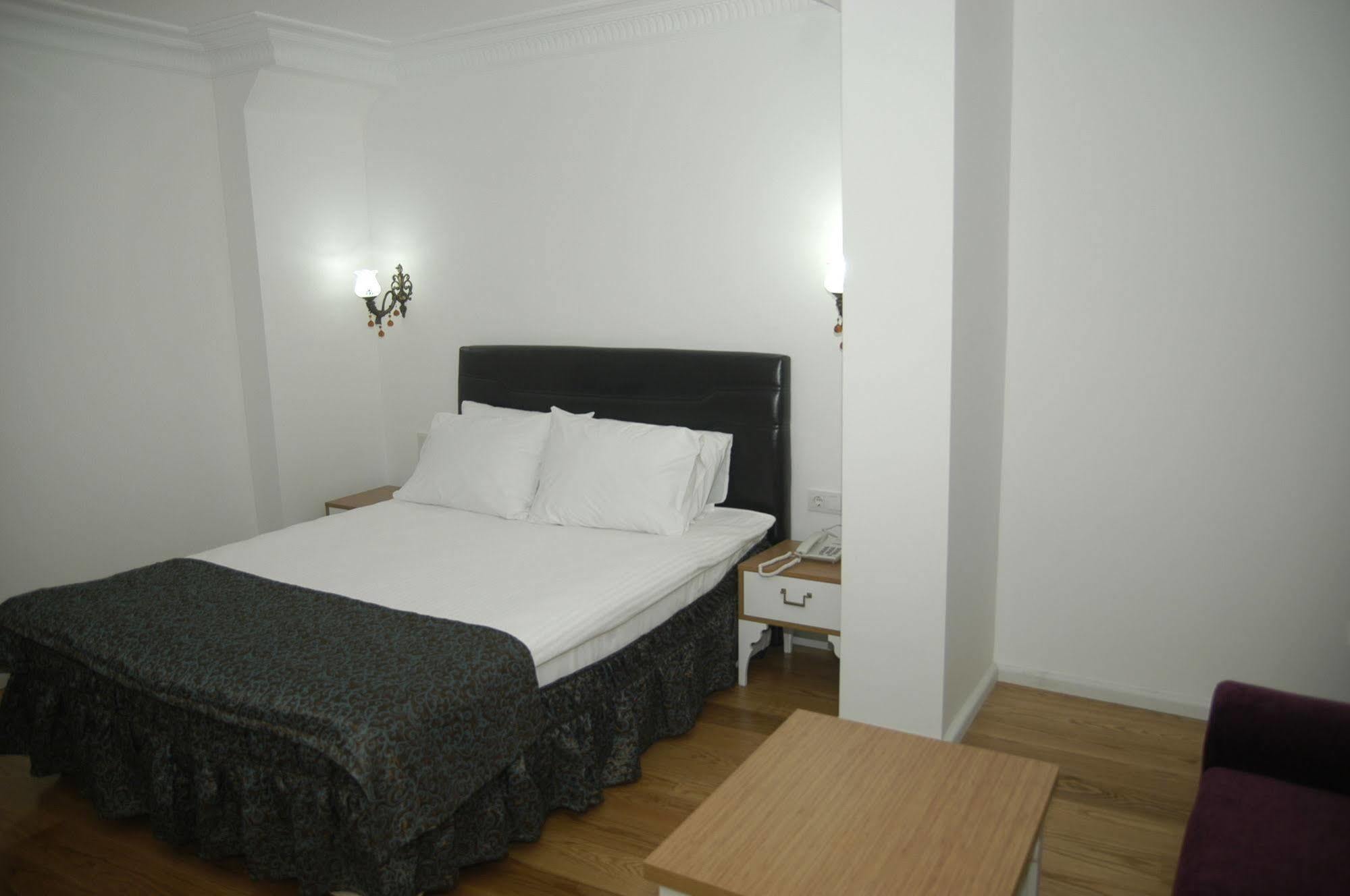 Jakaranda Hotel Istanbul Eksteriør bilde
