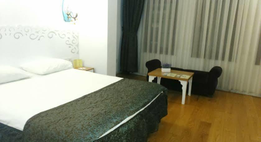 Jakaranda Hotel Istanbul Eksteriør bilde
